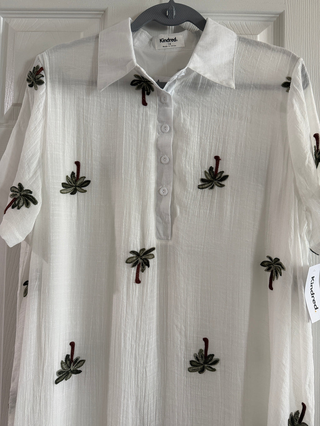 Kindred White Palm-Embroidered Shirt Dress