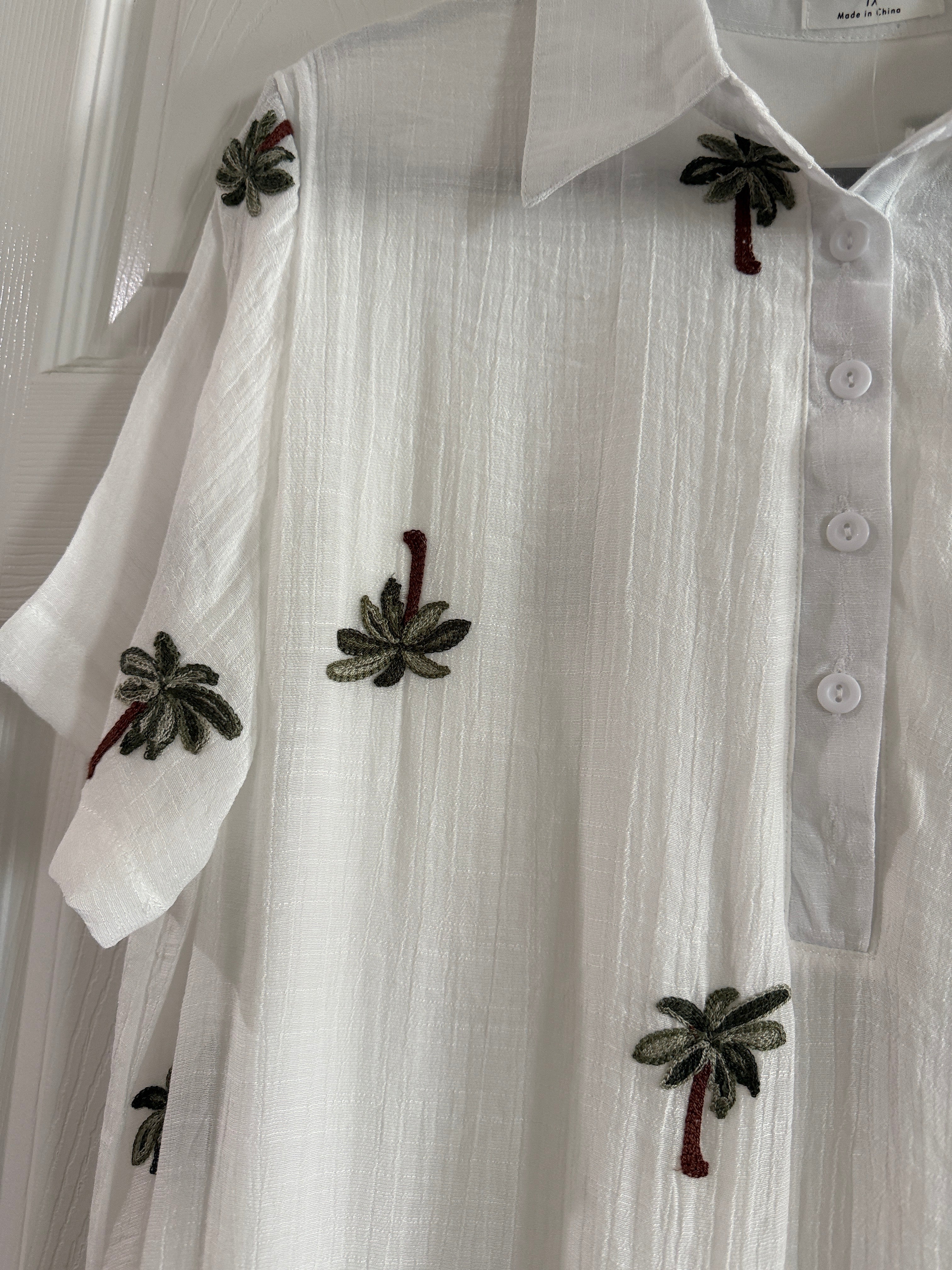 Kindred White Palm-Embroidered Shirt Dress